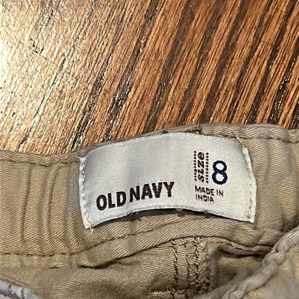Capris - Picture 5 of 6